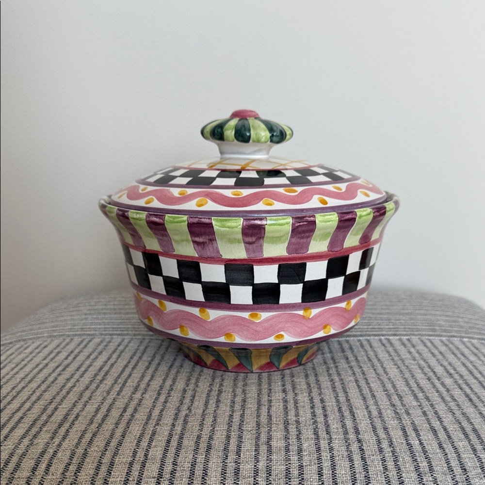 MacKenzie-Childs Ceramic Piccadilly 1 Quart Covered Casserole.